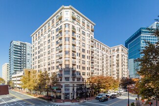 Plus de détails pour 7710 Woodmont Ave, Bethesda, MD - Commerce de détail à louer