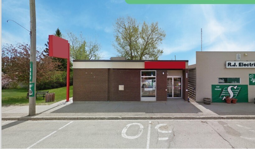 111 Main St, Avonlea, SK for sale Primary Photo- Image 1 of 1
