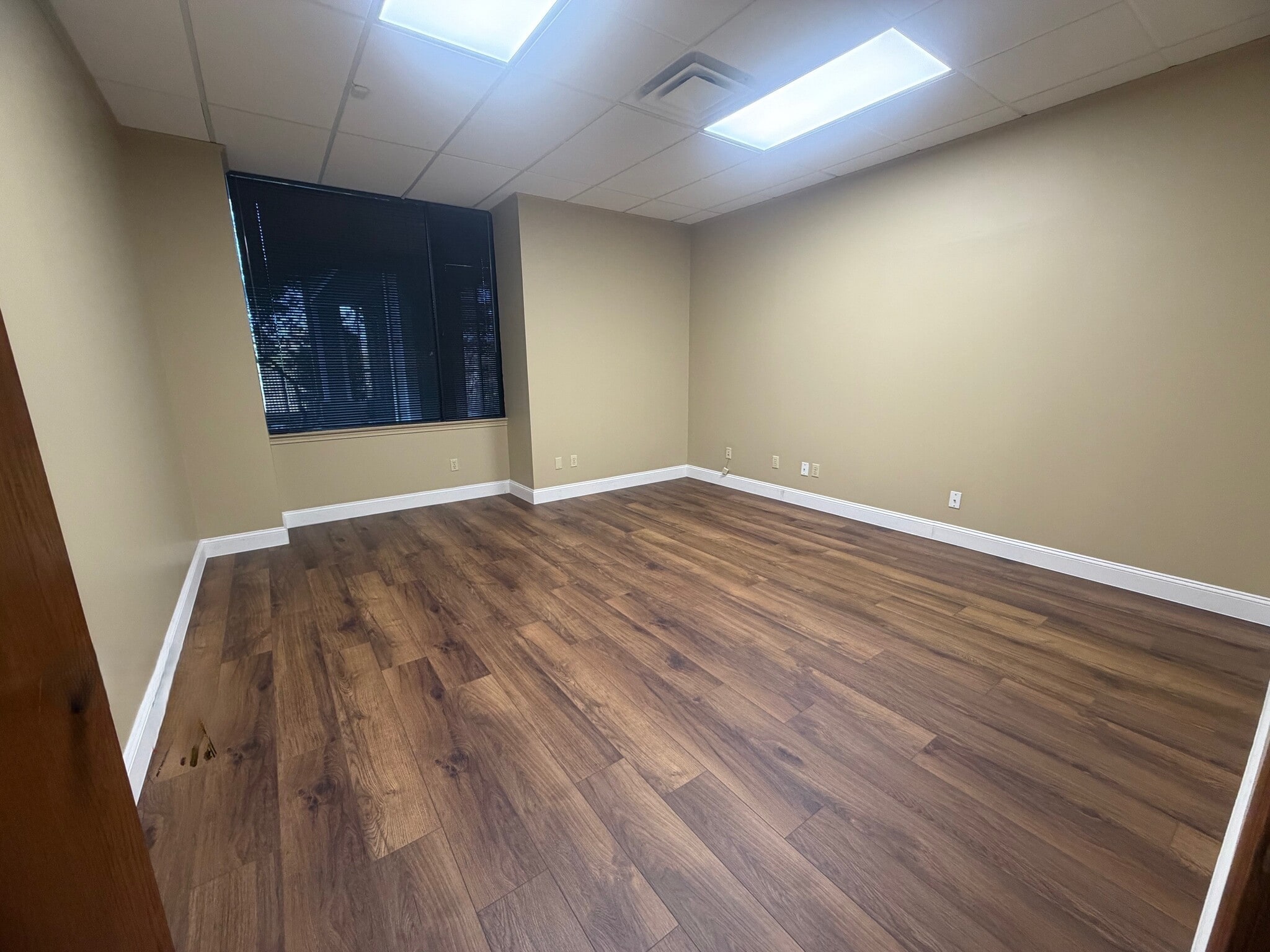 16135 Preston Rd, Dallas, TX for lease Interior Photo- Image 1 of 1