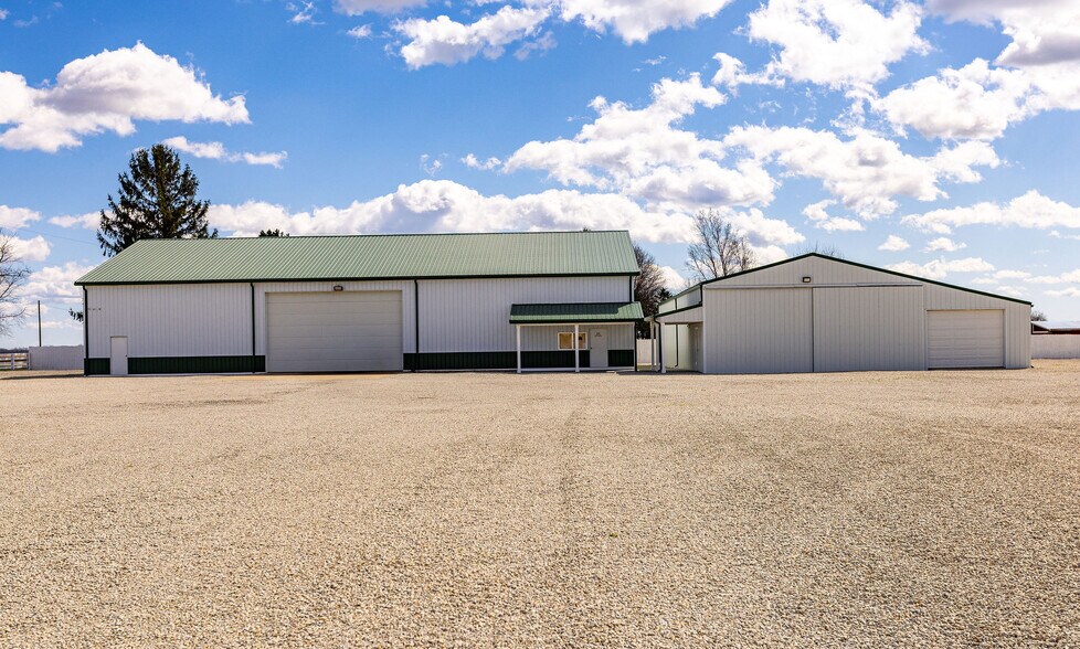 7754 S State Route 73, Wilmington, OH à vendre - Photo du bâtiment - Image 3 de 31