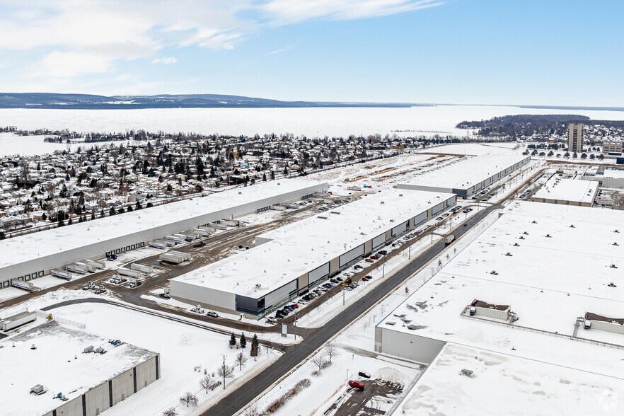 3801-3825 Rue F.-X.-Tessier, Vaudreuil-dorion, QC for lease - Aerial - Image 2 of 7