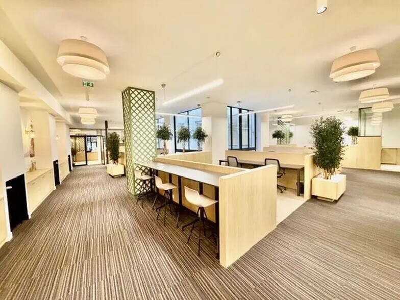 7 Rue Broca, Paris for sale - Building Photo - Image 1 of 17