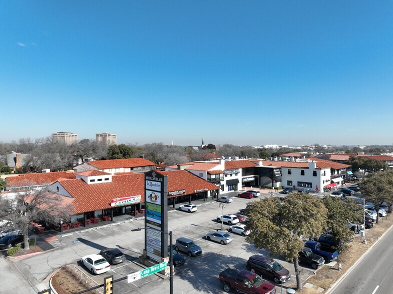 6040 Camp Bowie Blvd, Fort Worth, TX à louer - Photo du bâtiment - Image 1 de 14