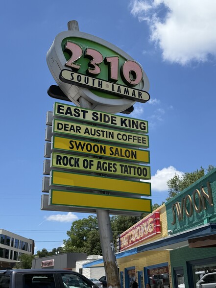 2310 S Lamar Blvd, Austin, TX for lease - Building Photo - Image 1 of 4