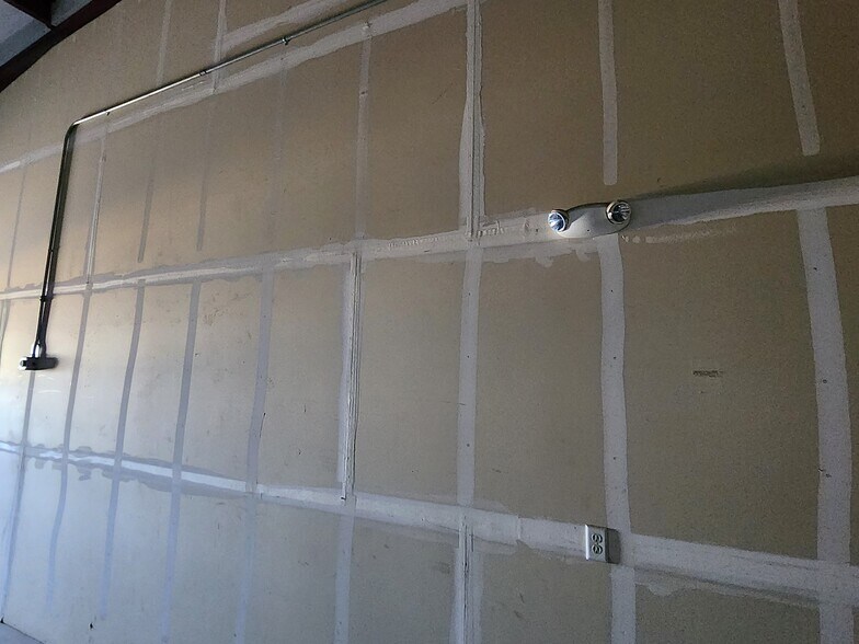 21 Cygnet Dr, Mound House, NV à louer - Photo intérieure - Image 3 de 14