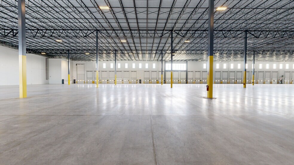 55 Paradise Ln, Bay Shore, NY à louer - Numérisation 3D de Matterport - Image 3 de 22