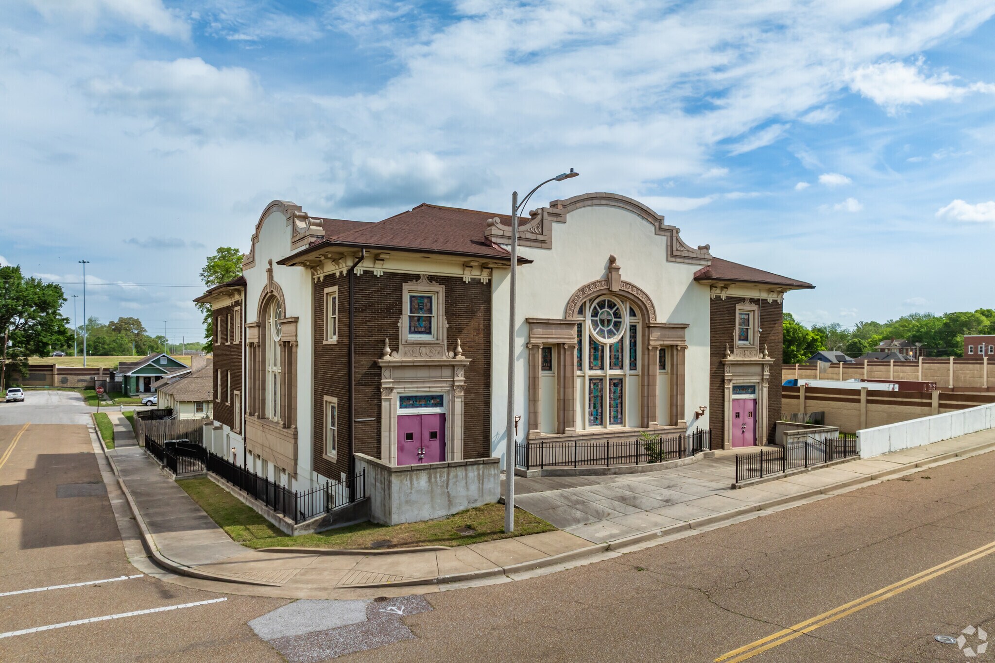 1110 Faxon Ave, Memphis, TN à vendre Photo principale- Image 1 de 23