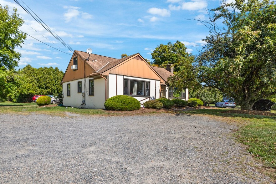 1262-1264 US-22, Lebanon, NJ à vendre - Photo du bâtiment - Image 2 de 34