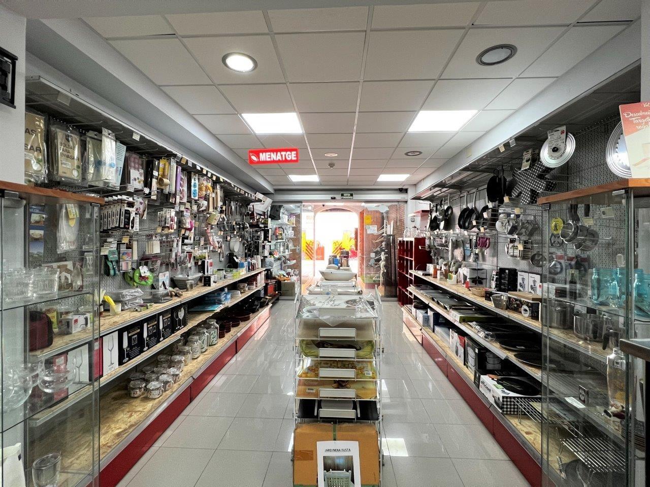 Retail in Castellbisbal, Barcelona for lease Interior Photo- Image 1 of 9
