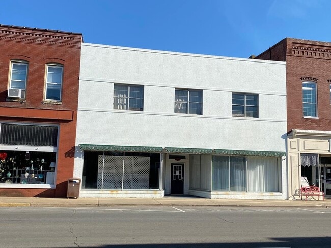 More details for 59 Market St, Onancock, VA - Retail for Sale