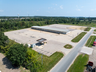 Plus de détails pour 400 Holland St, Tomah, WI - Industriel à louer