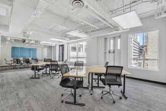 112 N Central Ave, Phoenix, AZ à louer Photo du bâtiment- Image 1 de 20