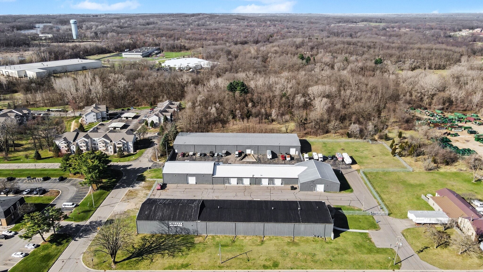 4535 Wayne Rd, Battle Creek, MI for lease Interior Photo- Image 1 of 5