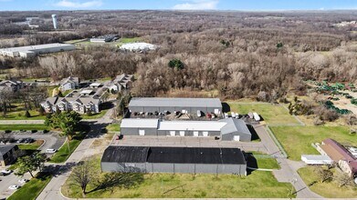 4535 Wayne Rd, Battle Creek, MI for lease Interior Photo- Image 1 of 5