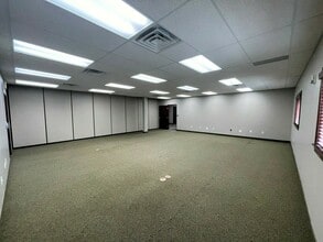 695 Pro Med Ln, Carmel, IN à louer Photo intérieure- Image 2 de 3