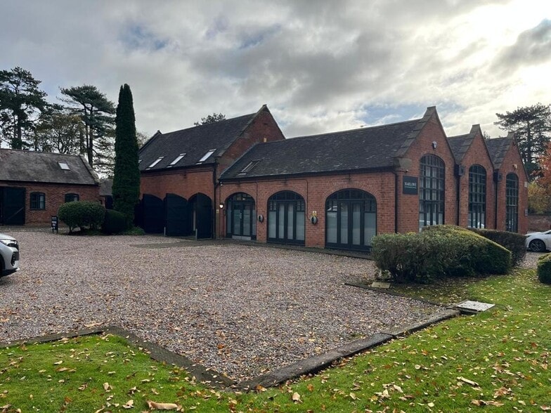 Old London Rd, Sutton Coldfield for lease - Building Photo - Image 1 of 13