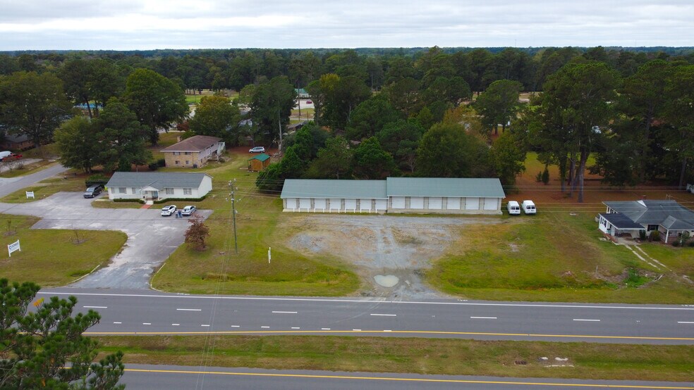 1886 US HWY 17, Williamston, NC à vendre - Photo du bâtiment - Image 2 de 23