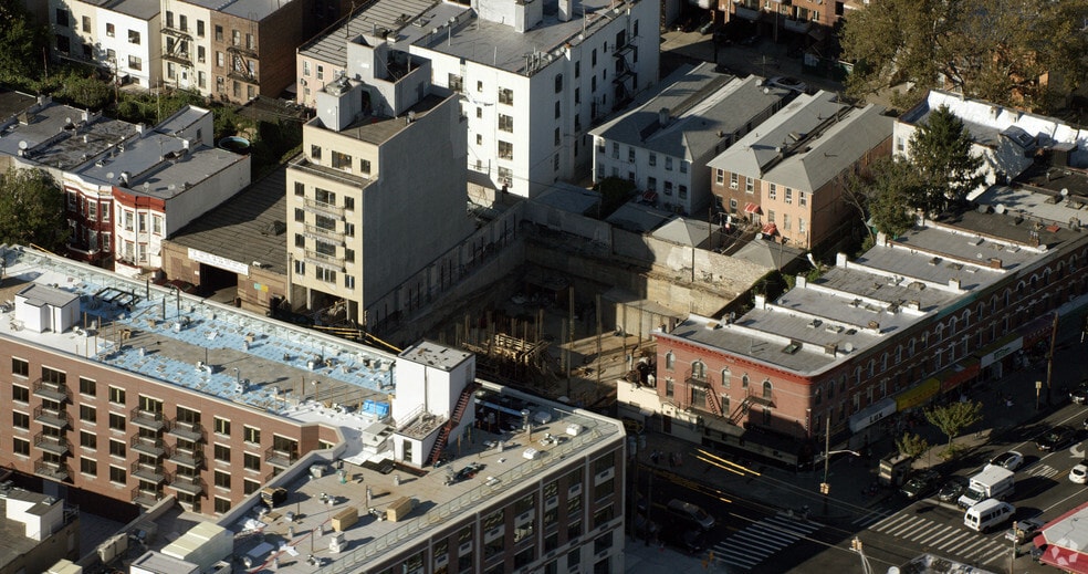 943 60th St, Brooklyn, NY for sale - Aerial - Image 2 of 6