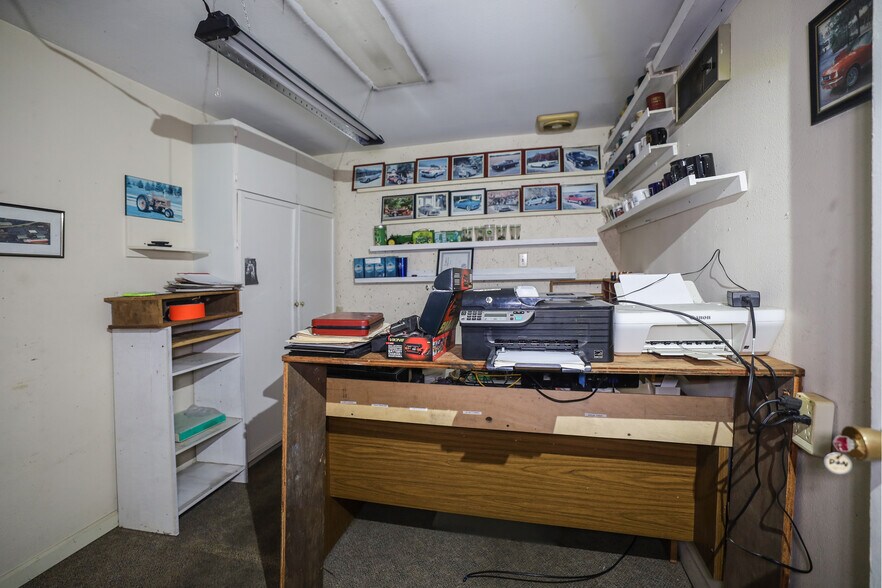 411 S Jefferson St, Aberdeen, WA à vendre - Photo du bâtiment - Image 3 de 30