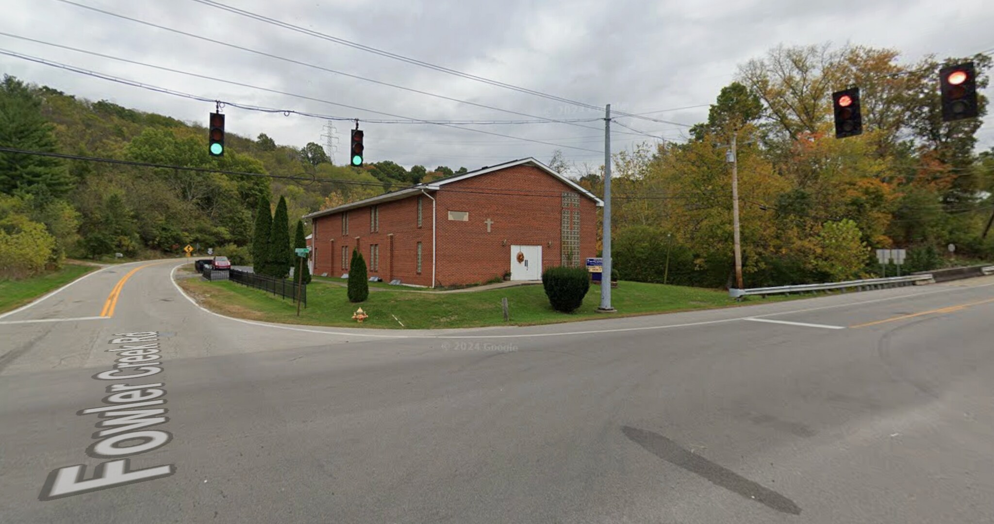4705 Fowler Creek Rd, Ft Mitchell, KY à vendre Photo principale- Image 1 de 12
