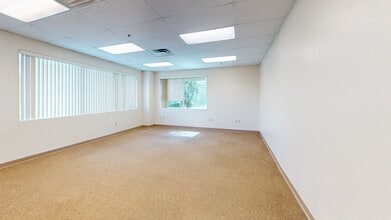 6225 Neil Rd, Reno, NV for lease Interior Photo- Image 2 of 5