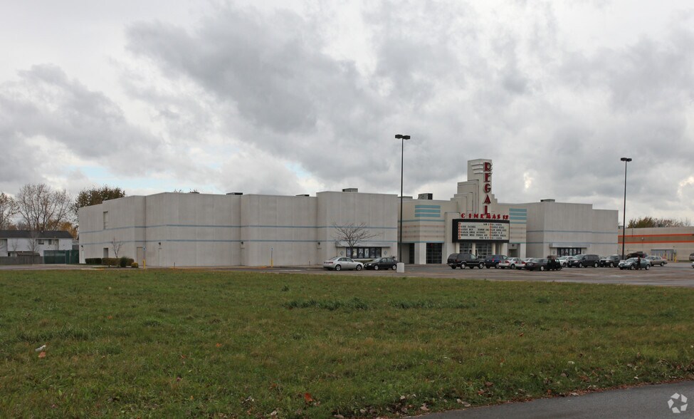 720 Builders Way, Niagara Falls, NY for sale - Building Photo - Image 2 of 3