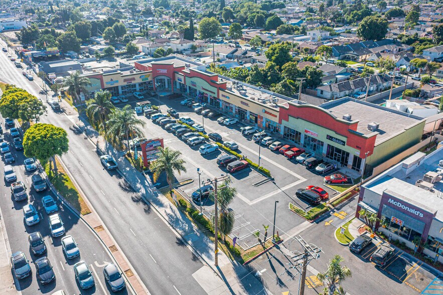 1301 E Rosecrans Ave, Compton, CA à louer - Photo du bâtiment - Image 2 de 7