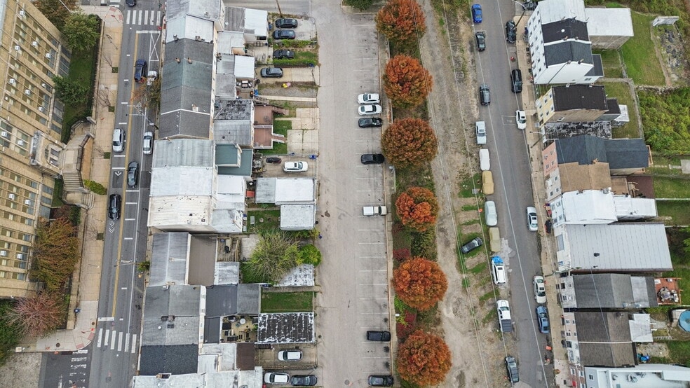 Manayaunk Portfolio portfolio of 2 properties for sale on LoopNet.ca - Building Photo - Image 2 of 79