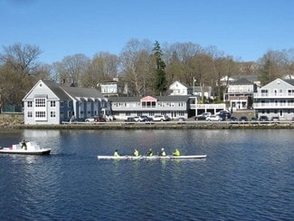 Plus de détails pour 47 Riverside Ave, Westport, CT - Bureau à louer