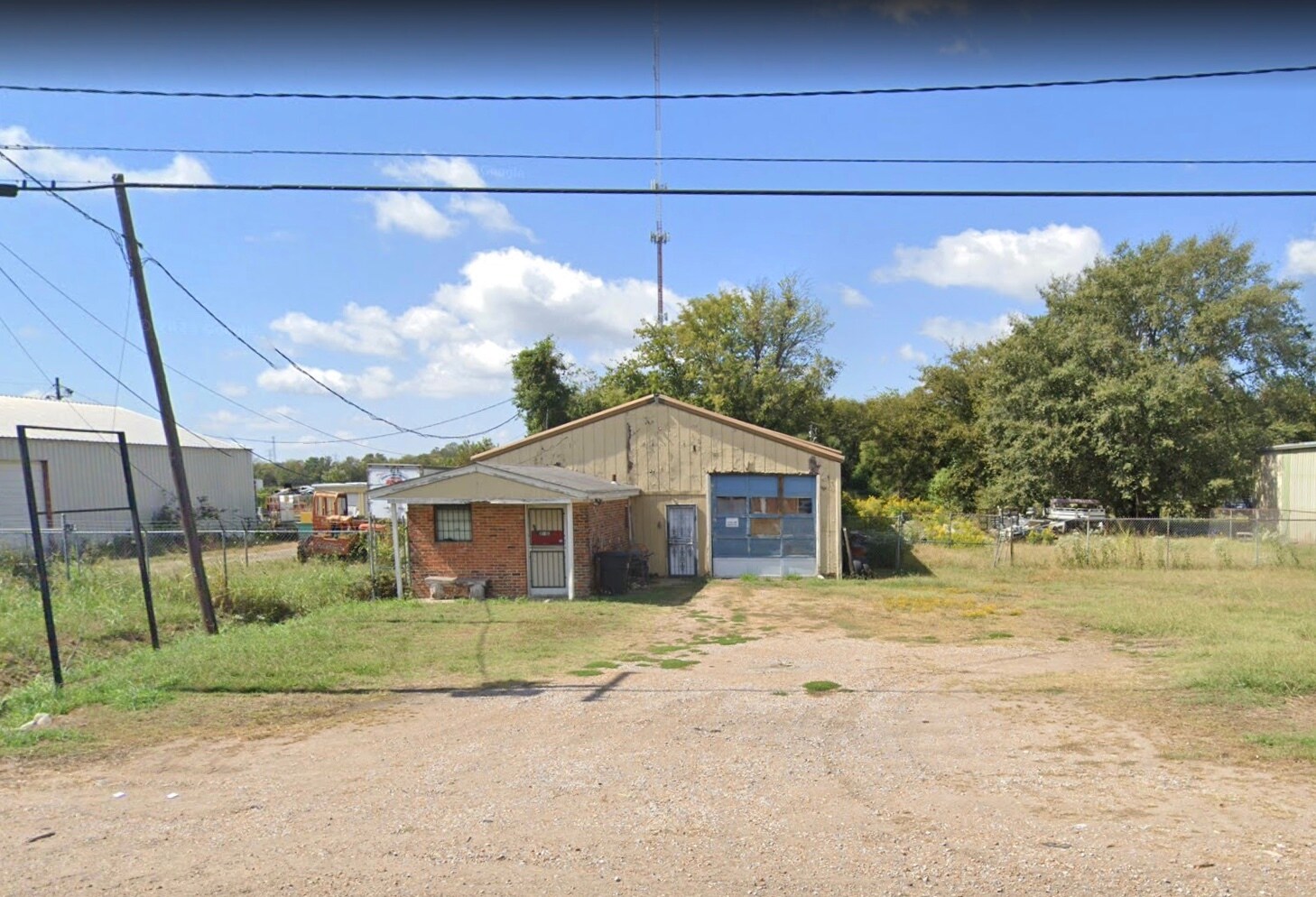 681 S Raceway Rd, Greenville, MS à vendre Photo principale- Image 1 de 4