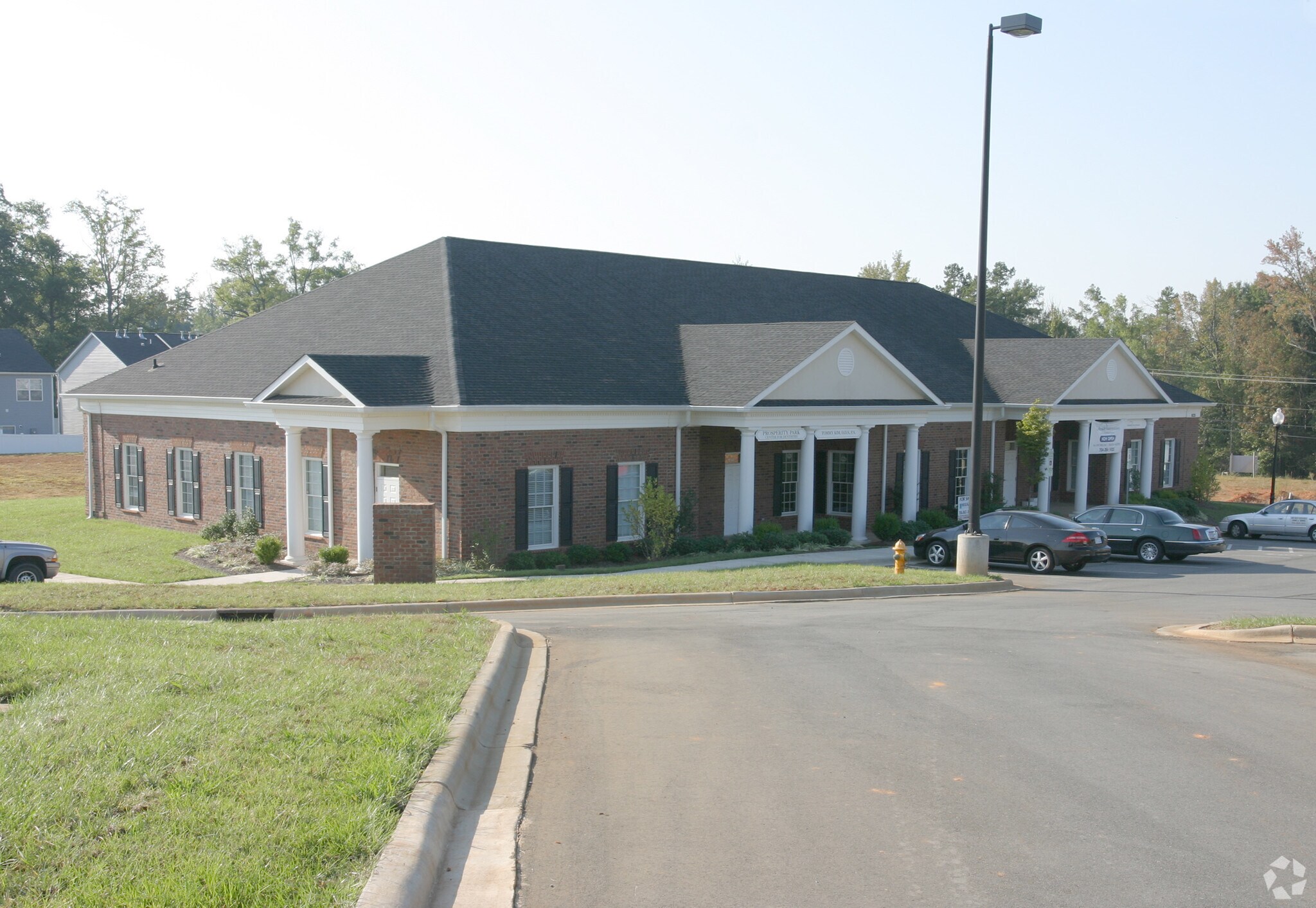 10220 Prosperity Park Dr, Charlotte, NC à vendre Photo principale- Image 1 de 5