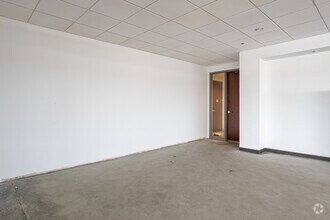 95 Heritage Dr, Quincy, MA for sale Interior Photo- Image 2 of 8