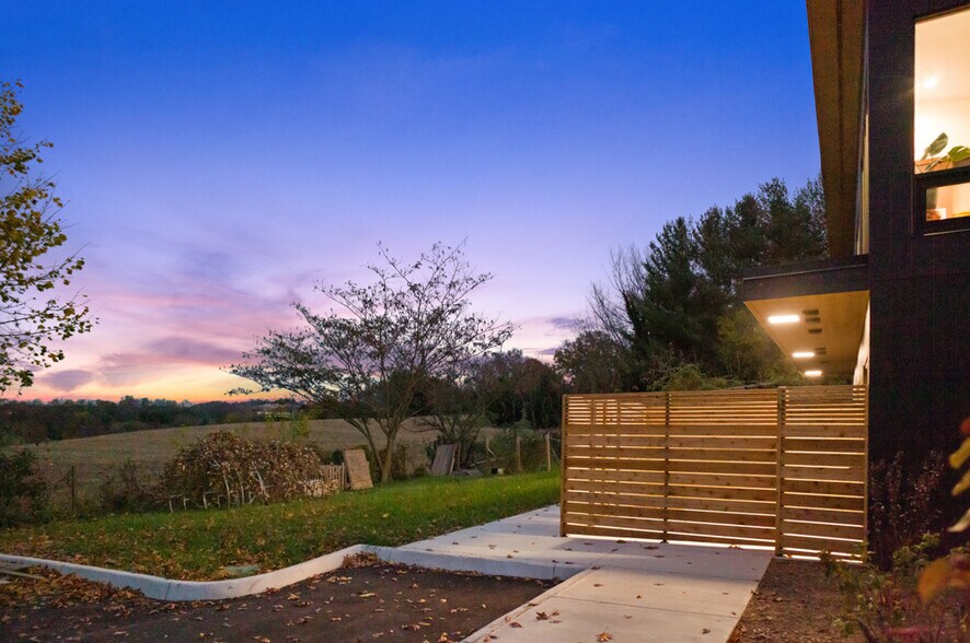 1732 Boyers Rd, Rockingham, VA à louer - Photo du bâtiment - Image 2 de 49