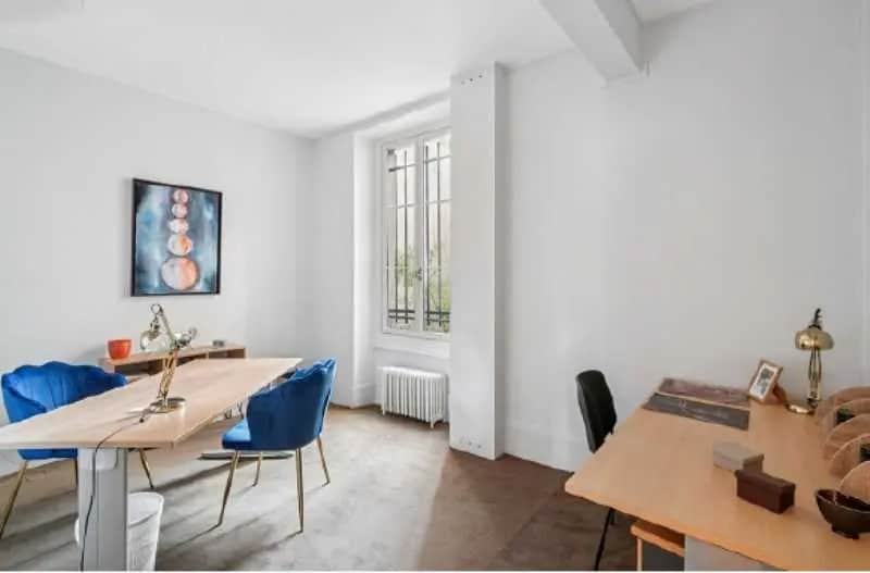 11 Rue Chateaubriand, Paris for lease - Interior Photo - Image 3 of 6