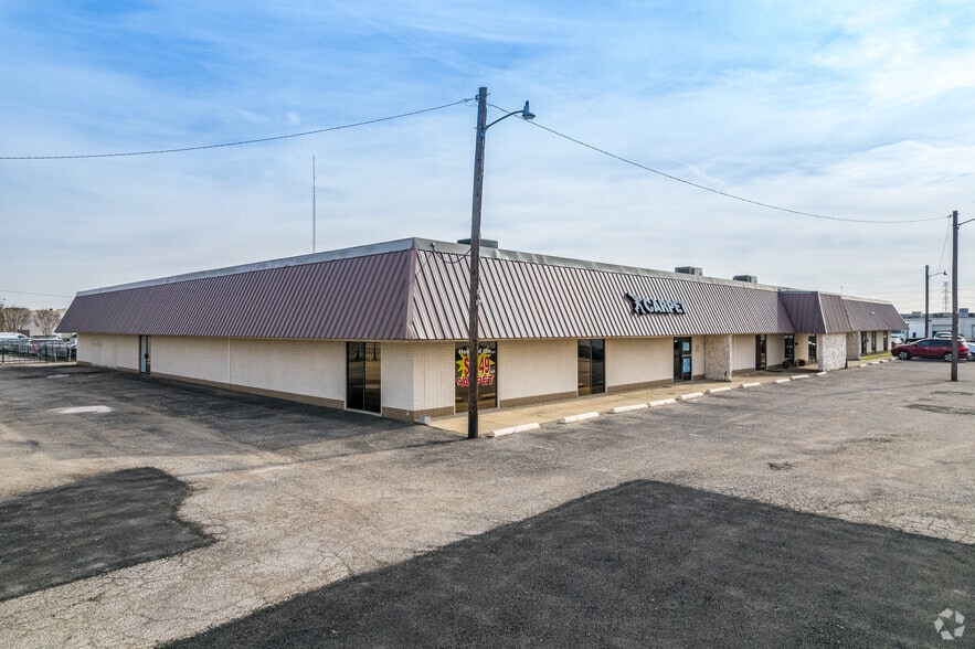 3425 Kingsley Rd W, Garland, TX for lease - Building Photo - Image 2 of 8
