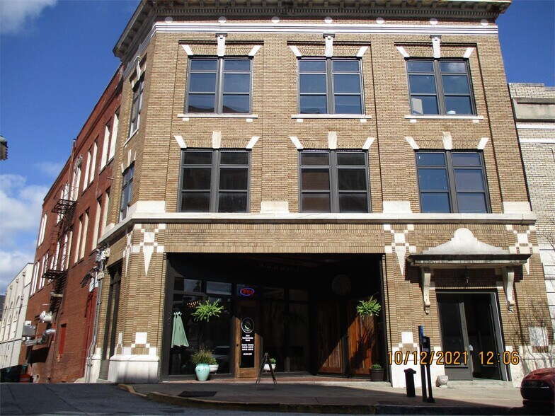 343-347 Cotton Ave, Macon-Bibb, GA à vendre - Photo du bâtiment - Image 1 de 4