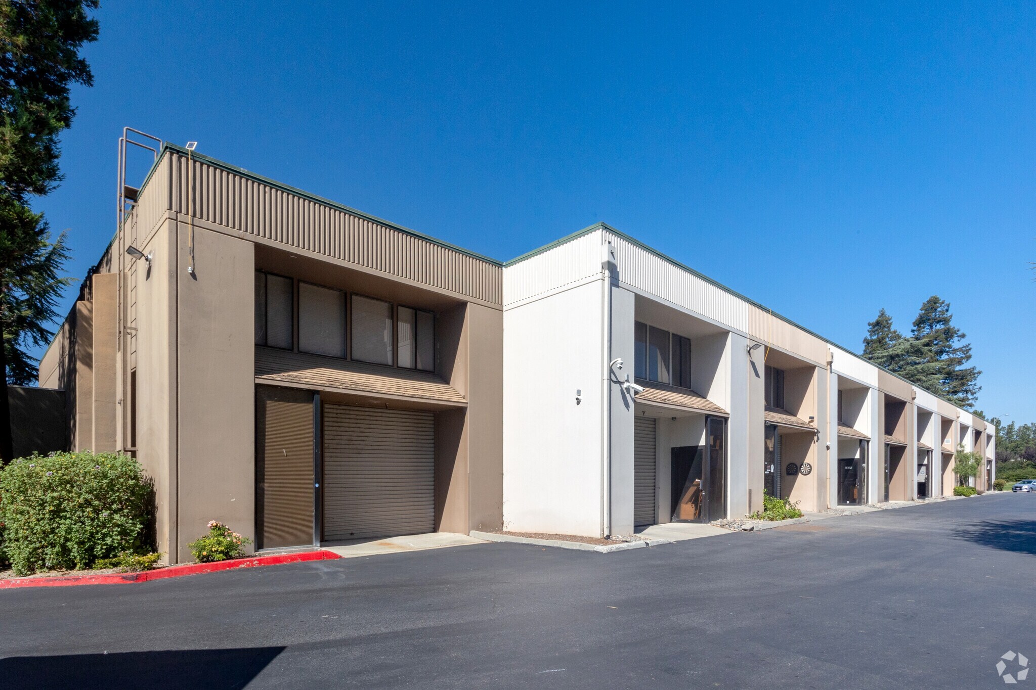 1912-1950 Otoole Way, San Jose, CA à louer Photo principale- Image 1 de 6
