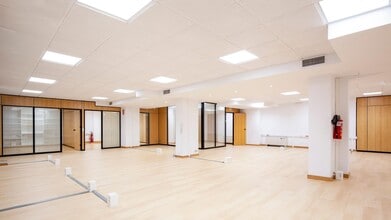 Carrer de Casanova, 59, Barcelone, Barcelona à louer Photo intérieure- Image 1 de 11