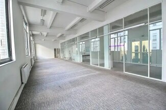 More details for 60-62 Rue De Wattignies, Paris - Office for Lease