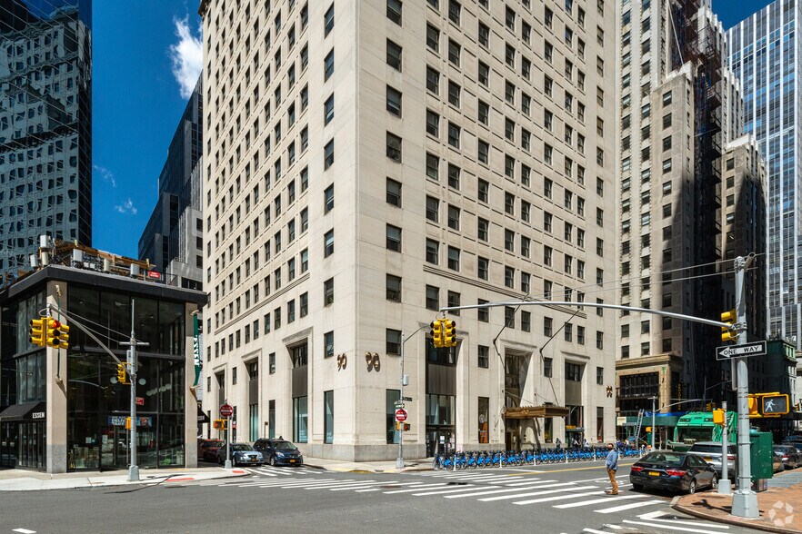 90 Broad St, New York, NY à louer - Photo du bâtiment - Image 2 de 11