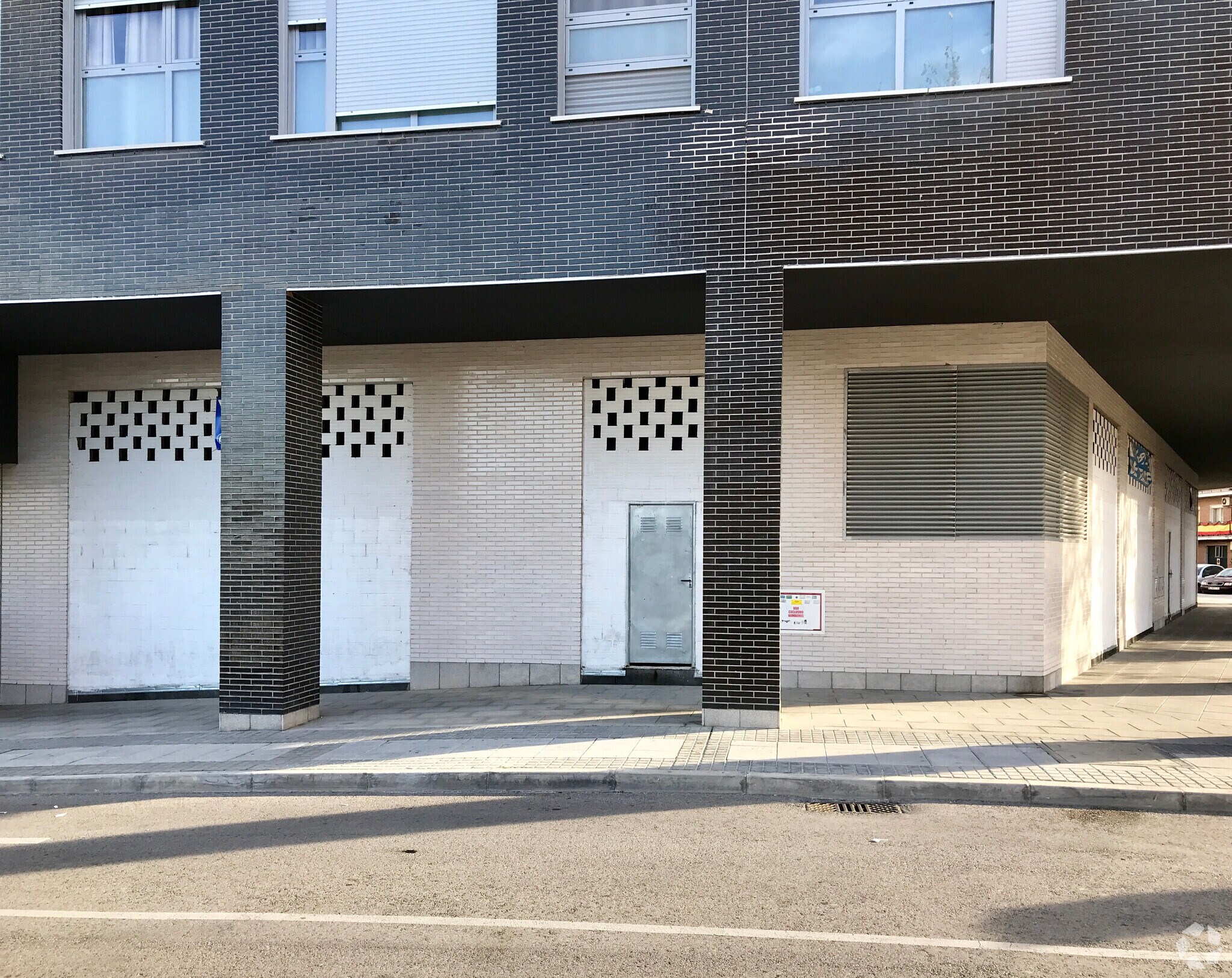 Immeuble residentiel dans Arganda del Rey, Madrid à vendre Photo du bâtiment- Image 1 de 6