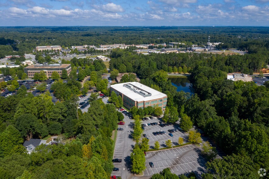 3715 Davinci Ct, Peachtree Corners, GA à louer - Aérien - Image 3 de 10