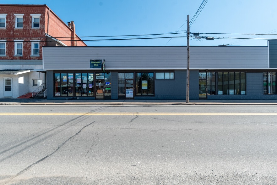 441-445 Main St, Pittston, PA for lease - Building Photo - Image 3 of 4
