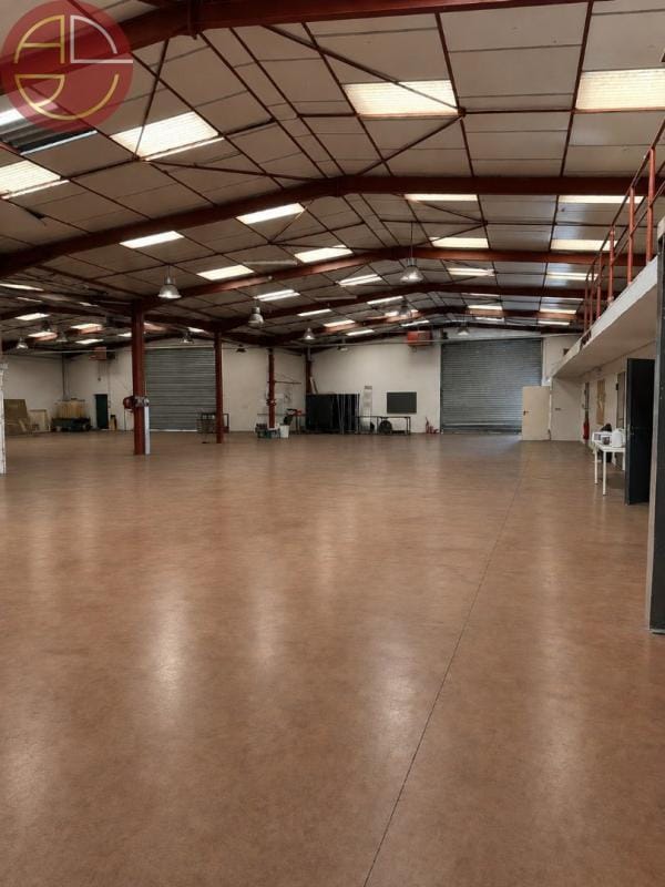 Industrial in Plaisance-du-Touch for lease Building Photo- Image 1 of 10
