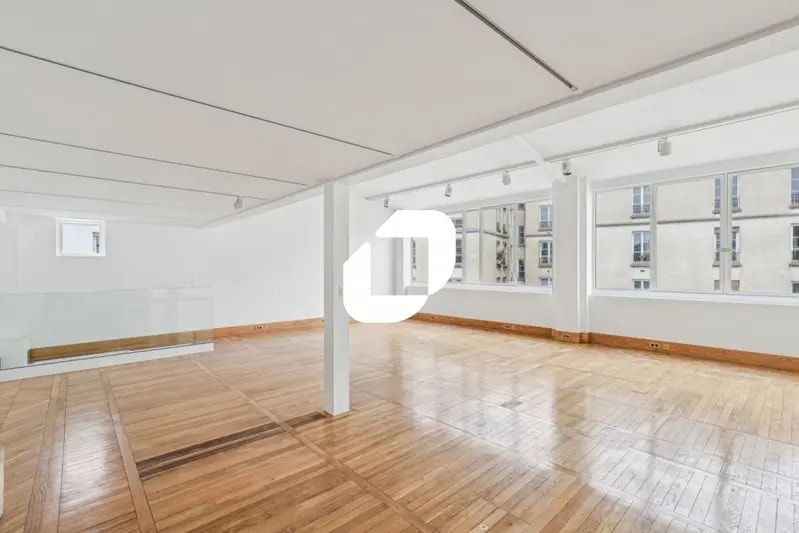 11 Rue Des Arquebusiers, Paris for lease - Interior Photo - Image 2 of 16