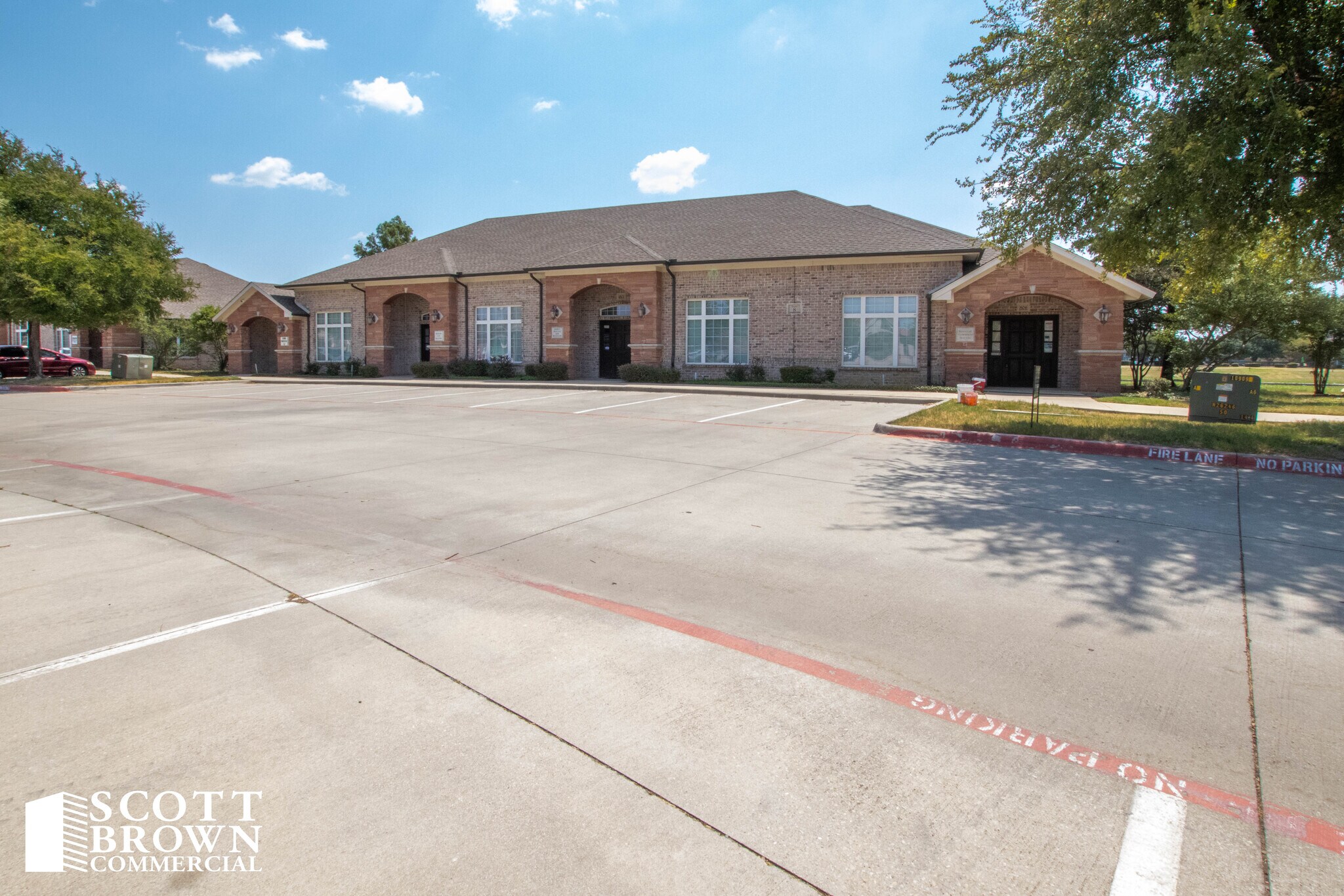 860 Hebron Pky, Lewisville, TX for lease Building Photo- Image 1 of 13