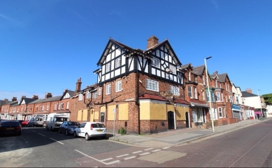 69-71 Dean Rd, Scarborough for sale - Primary Photo - Image 1 of 3