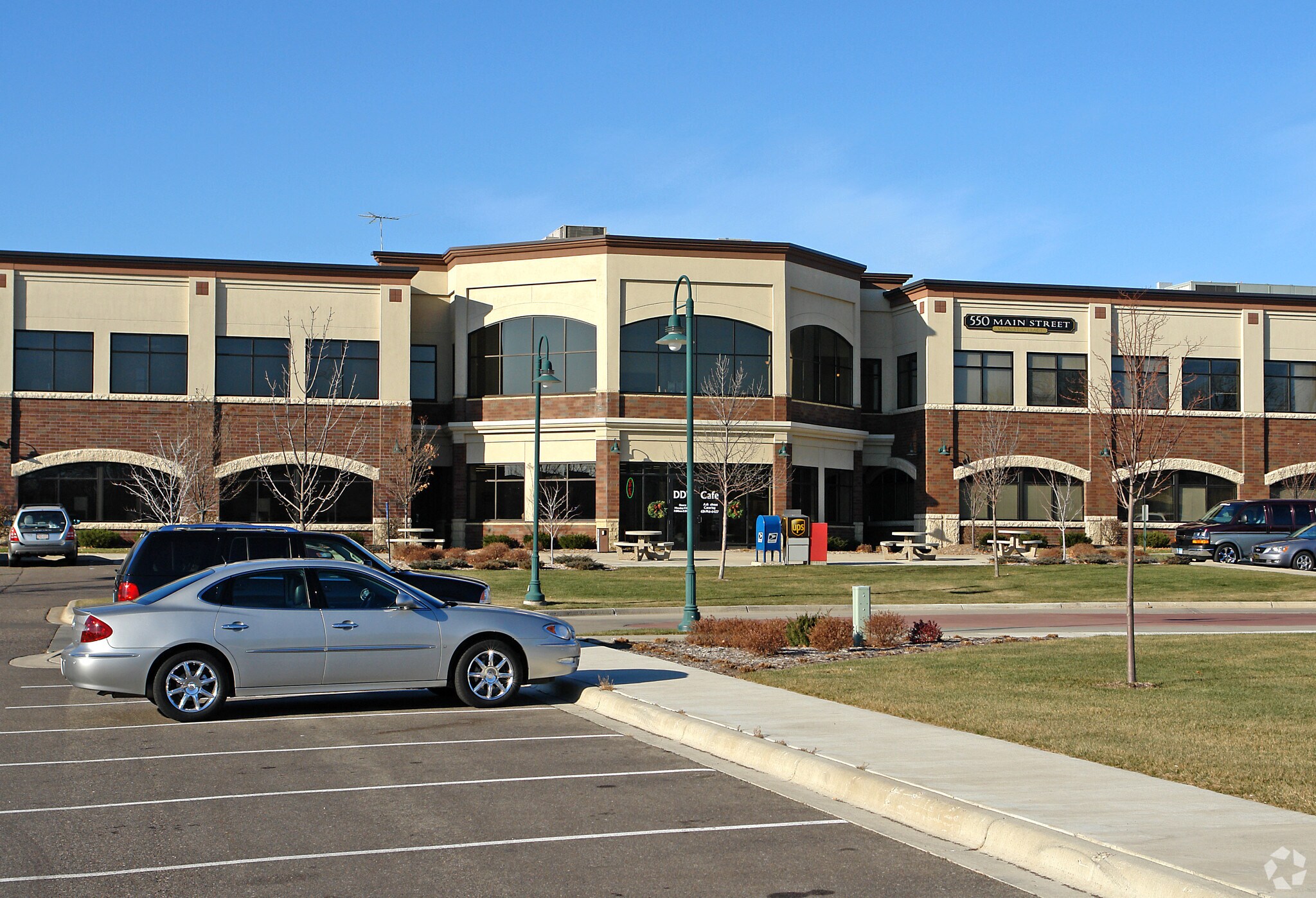 500-550 Main St, New Brighton, MN à louer Photo du bâtiment- Image 1 de 2