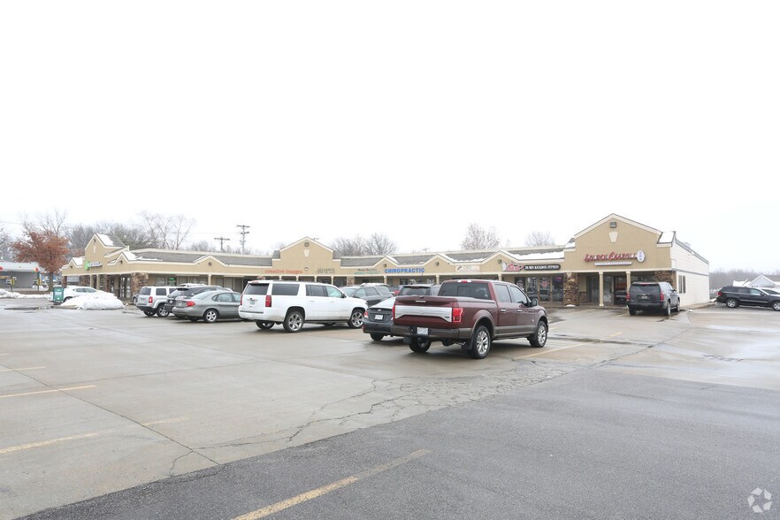 1412 SW 7 Hwy, Blue Springs, MO for lease - Building Photo - Image 1 of 10