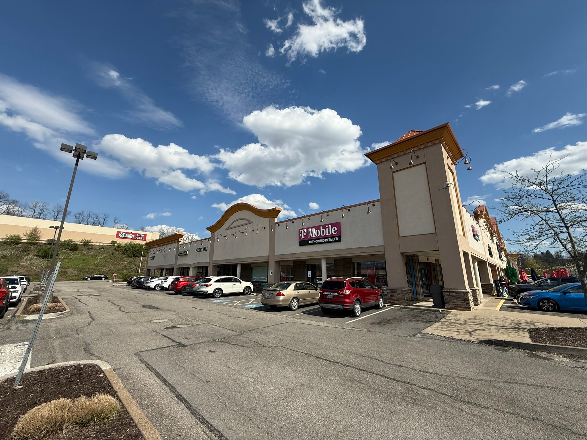 1025-1029 Washington Pike, Bridgeville, PA for lease Interior Photo- Image 1 of 1